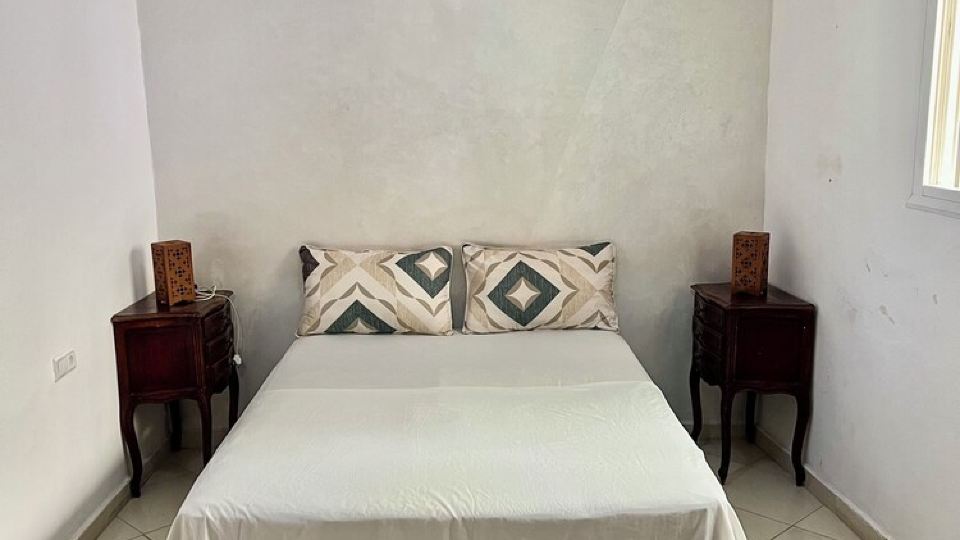 Flat in the Ear of the Kasbah and in the Heart of History
