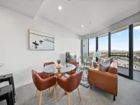 Apartment with Gym and Indoor Pool Access