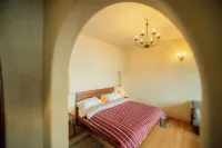 Khaas Villa at Theog, Shimla - Hostels