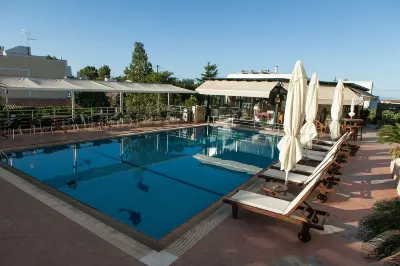 엘라 메사 Zenobia Beach 주변 호텔