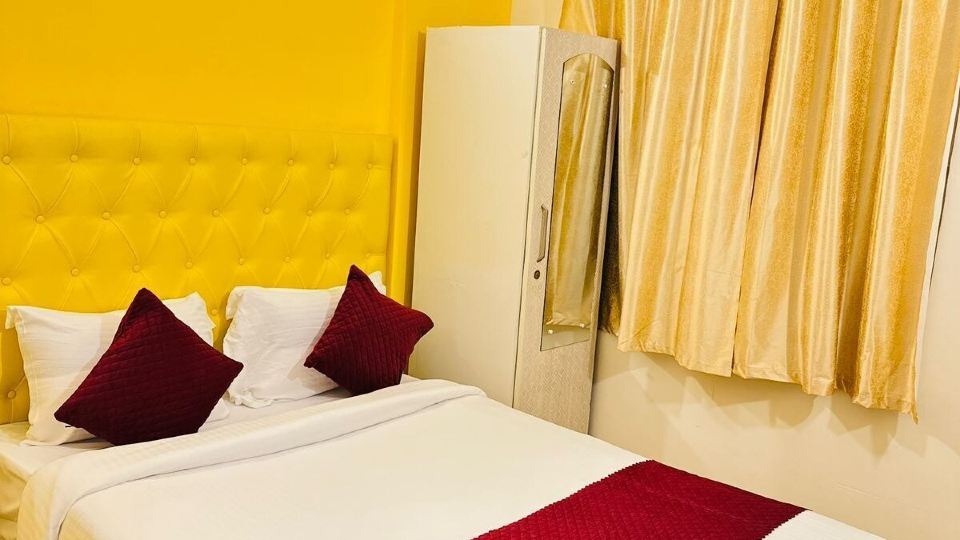 Hotel SM Comforts BTM Layout