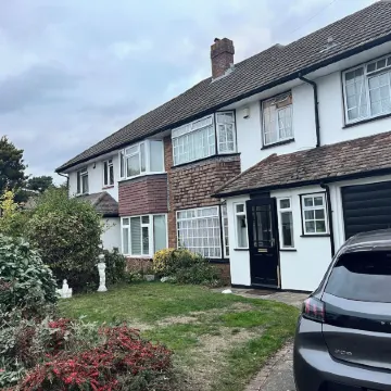 Love and Peace, Petts Wood