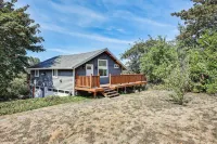 5 Mi to Dtwn Tacoma: Modern Studio Retreat - Kitchen