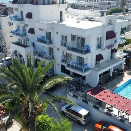 Lotus Hotel