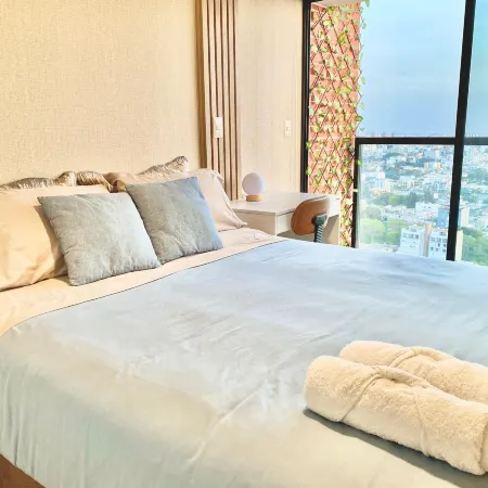 Apartment with San Isidro View (2802)