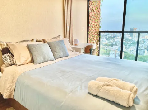 Apartment with San Isidro View (2802)