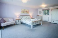 Caldey View Cottage - 1 Bedroom - Penally - Villas