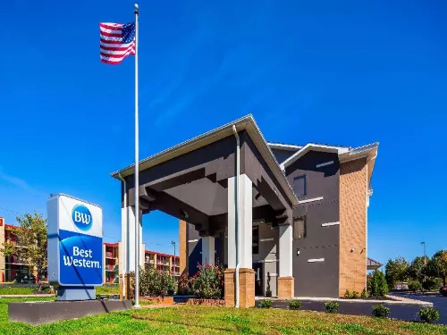Best Western Rock Hill - Parking