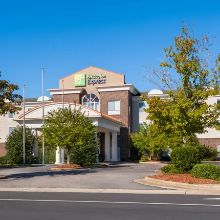 Holiday Inn Express Pembroke by IHG