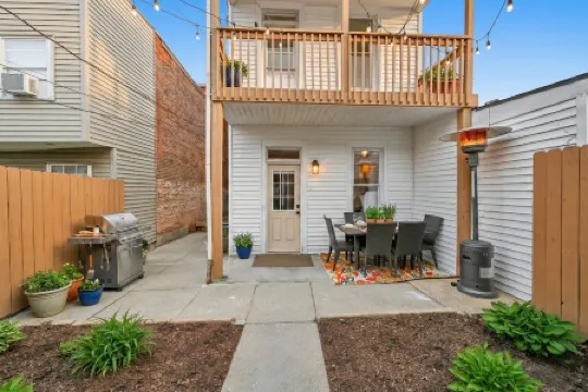 Downtown Lancaster Retreat - Amish County