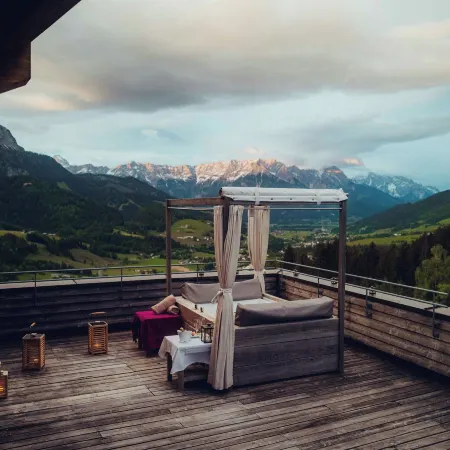 Holzhotel Forsthofalm