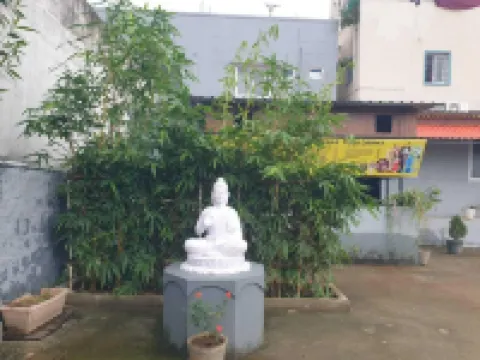 Himalaya Pool & Resort Hotel di 
