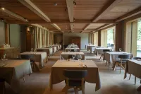 Au Charmant Petit Lac - Ecohotel Parc & Spa - Bintang 5