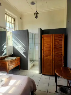 Riverlodge Backpackers