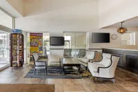 Best Western Plus Revere Inn  Suites - parking
