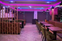 日出酒店及會議中心