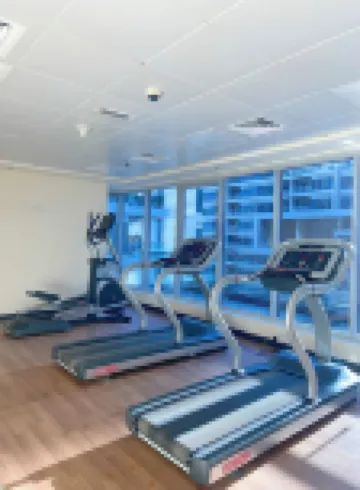 SkyCourt Tower By Hostiva Hotels near دبي آوتليت مول