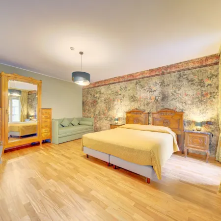 Liberty Hotel Отели рядом с достопримечательностью «Туринский собор»