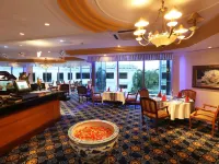 Le Royal Méridien Chennai Hotels near DLF IT Park