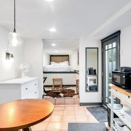 Montlake Studio in Spite House