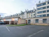B&B HOME Caen Centre Gare - 3-Star