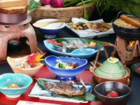 Gokayama Ryokan Yoshinoya Hotel a Nanto