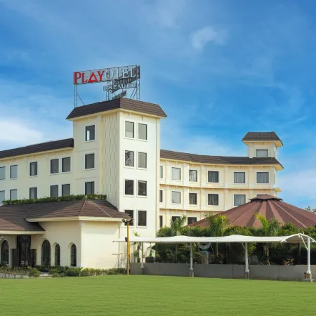 Playotel Premier, Ujjain