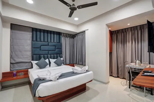 Hotel Samarth Elite Baner