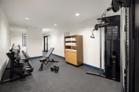 DoubleTree by Hilton Concord Downtown - Gym
