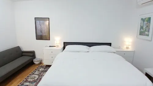 The Williams Center - homestay