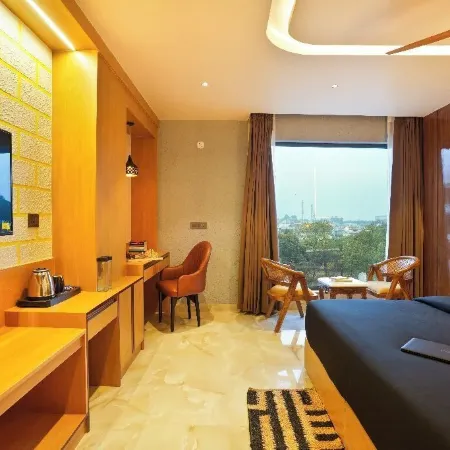 The Hosteller Bam Dehradun, City Centre