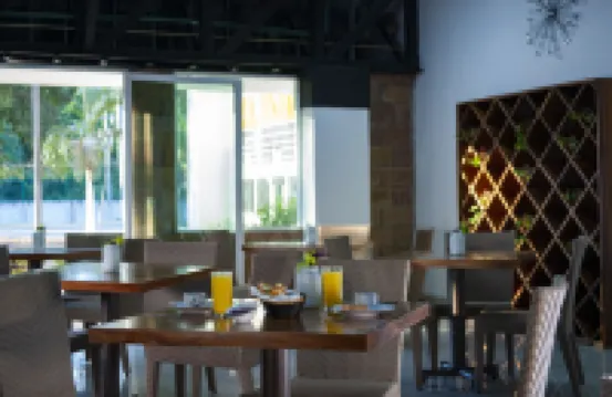 Container Inn Hotel Aeropuerto