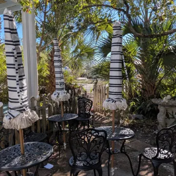 The Old Carrabelle Hotel