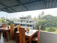 Holiday Inn Unawatuna - 2-Star