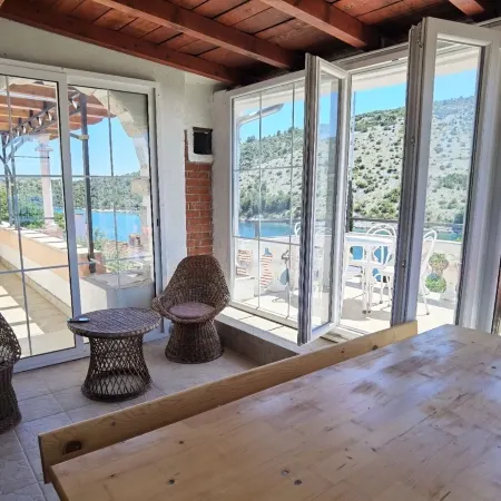 Apartment Petar