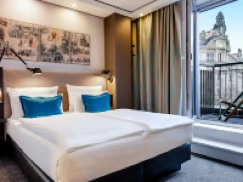 Motel One Dresden - Palaisplatz Hotels near Dreikönigskirche - House of the Church Dresden