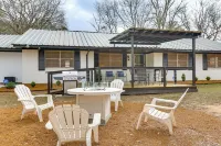 Hike, Fish & Swim: Nat'l Forest Home in Crockett - WiFi