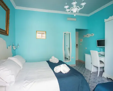 Hotel Villa Nefele Hotele w: Giardini Naxos