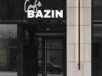 Vogue Hotel Montreal Downtown, Curio Collection by Hilton Hotels near Ubisoft