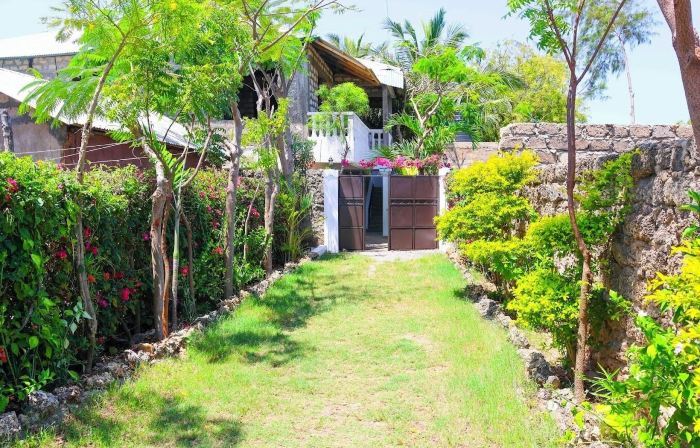 Mtwapa Beachsides Studio Apartments