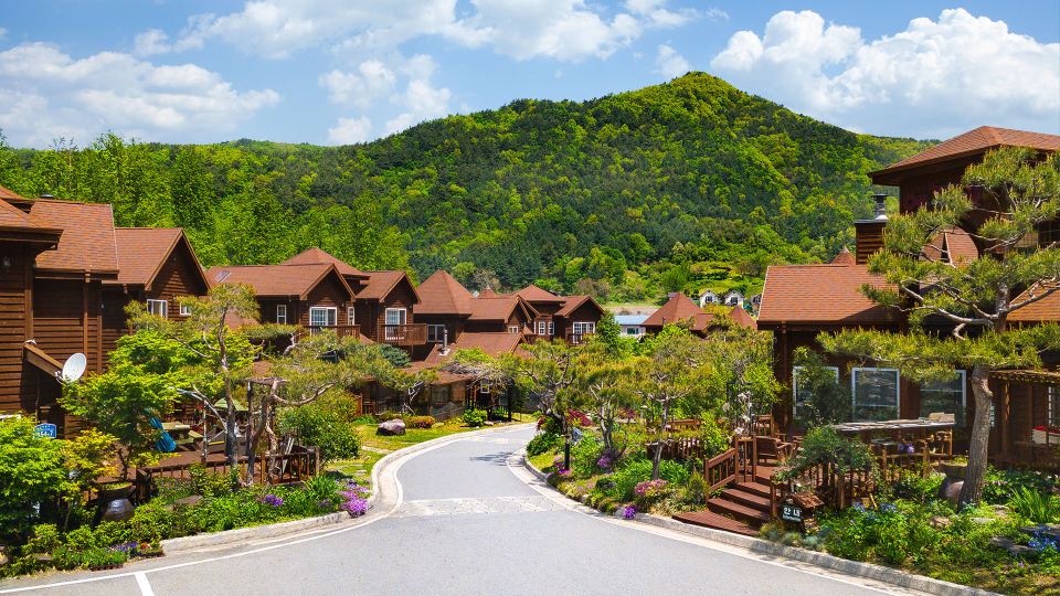 Muju Ecoville Pension