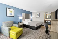 Quality Inn & Suites Civic Center