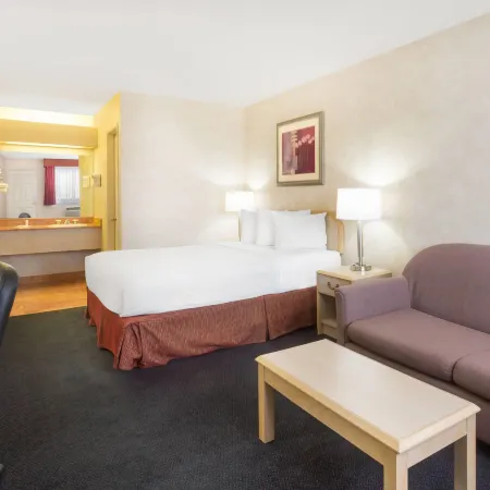 Days Inn by Wyndham Bullhead City