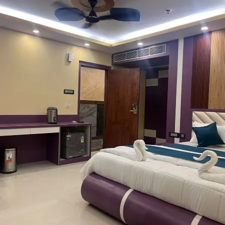 Royal Classic Hotel