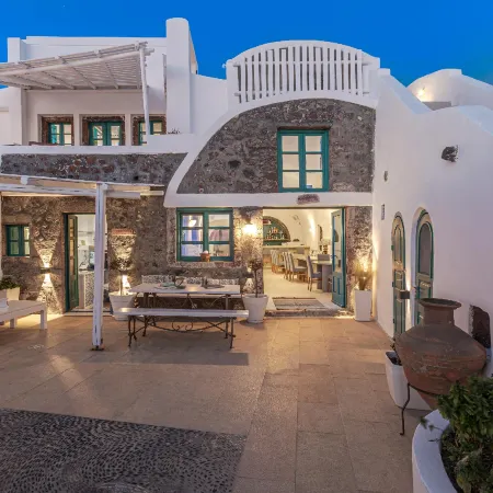 Afroessa Hotel by Caldera Houses
