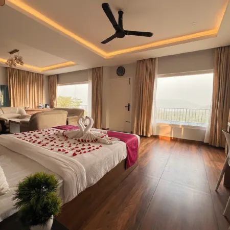 Oxy Valley Resort