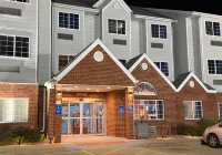 SureStay by Best Western South Bend - parking