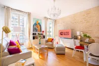 GuestReady - Apt en plein centre ville + parking - Homestays