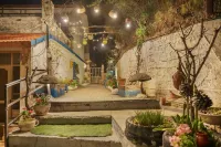 Alaya Stays Cloudcatcher 4 BHK Villa