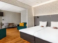 Metropol Hotel Hotels near Pirita